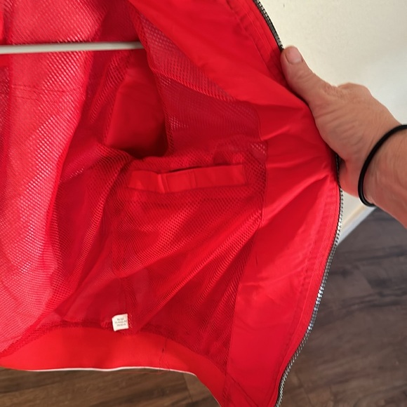 Red w/White stripe collar boys jacket - Picture 4 of 5